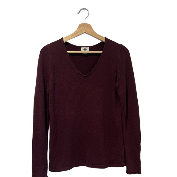 Old Navy Purple V Neck Sweater Size Small - Picture 3 of 6